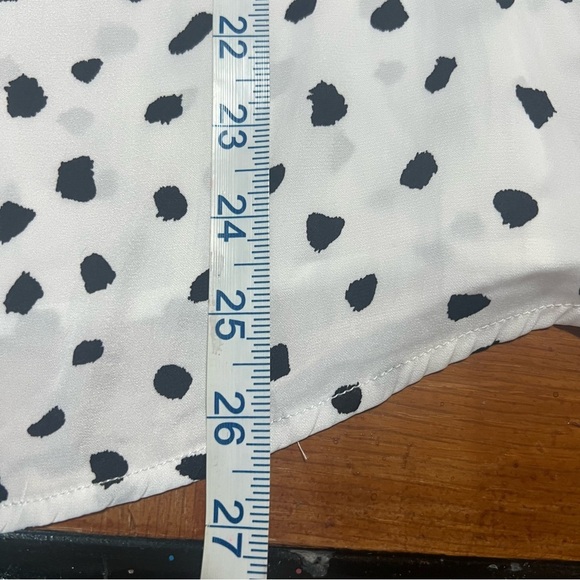 Maison d’Amelie White Blouse with Black Dots Boho Preppy Feminine Dressy French - Picture 10 of 10